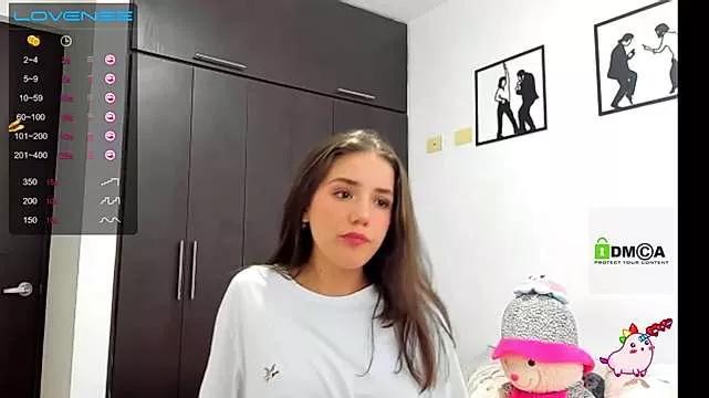 Private ShelbyHagen on StripChat