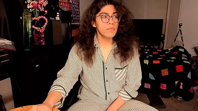 ShinyCherub on StripChat 