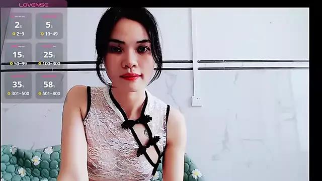 Snowbell-6 on StripChat 