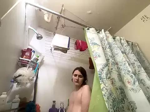 Freechat Snowbunnycake_131 on StripChat