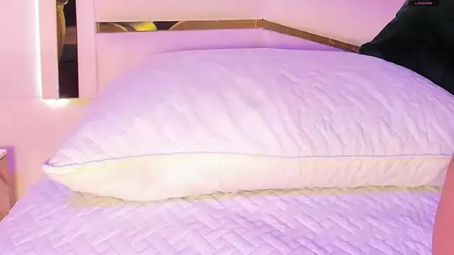 sofia_robertt on StripChat 