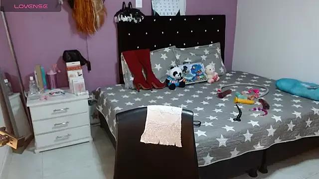 soniafuckboobs on StripChat 