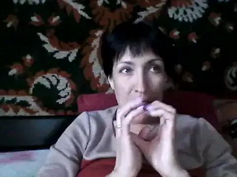 SunnyAmorre on StripChat 