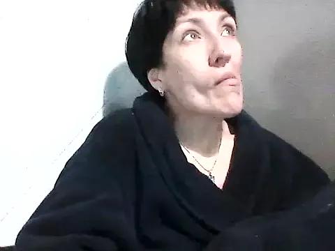 SunnyAmorre on StripChat 