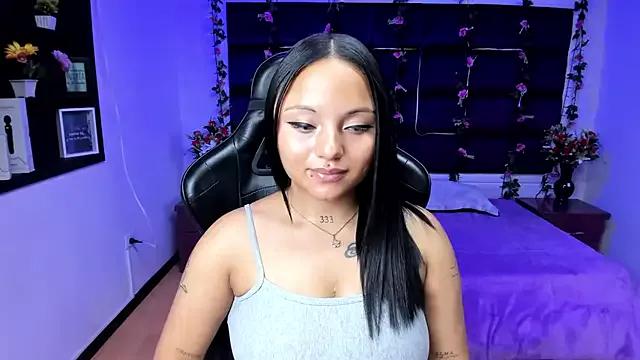 Freechat sweelanna__ on StripChat