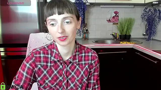 TayanaJons on StripChat 