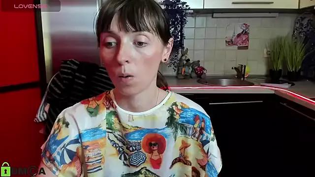 TayanaJons on StripChat 