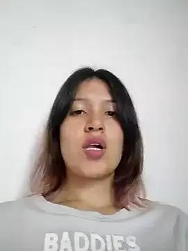 TellusYAres on StripChat 