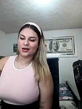 valeria_gomezx on StripChat 