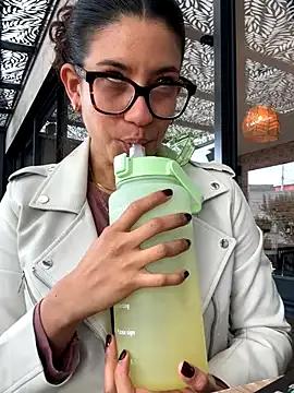 Discover naked escort ValeriEvan ValeriEvan from StripChat