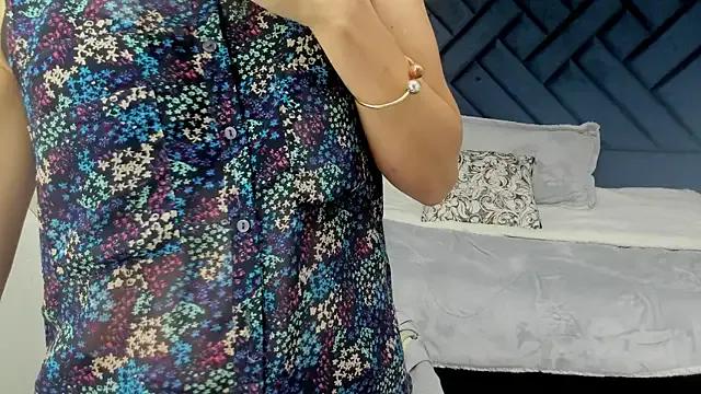 Watch naked performer Valery_More__ Valery_More__ from StripChat