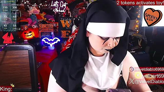 Sweet VelvetDiablo from StripChat VelvetDiablo from StripChat