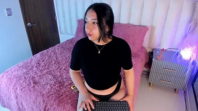 Masturbate to Veronica_hill_, she wants to masturbate for you veronica_hill_ from StripChat