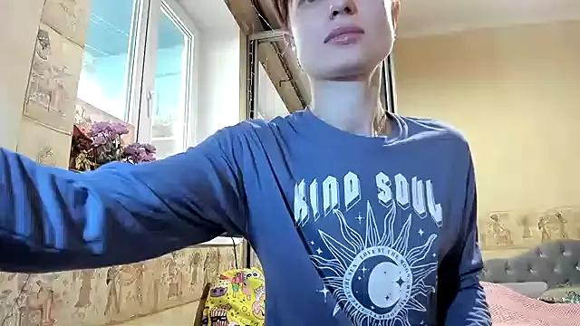WatsonMi on StripChat 