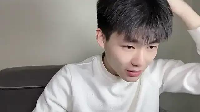 Discover Xiaoyang5200, he wants to masturbate for you xiaoyang5200 from StripChat