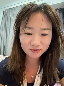 Freechat xixi_mm on StripChat