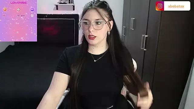 Freechat xxbbtaa on StripChat