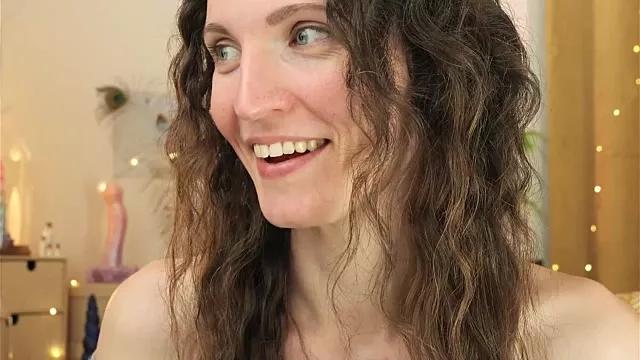 Freechat yulladao on StripChat