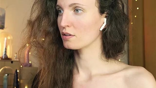 Freechat yulladao on StripChat