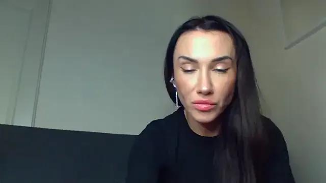 Freechat Zariveth on StripChat