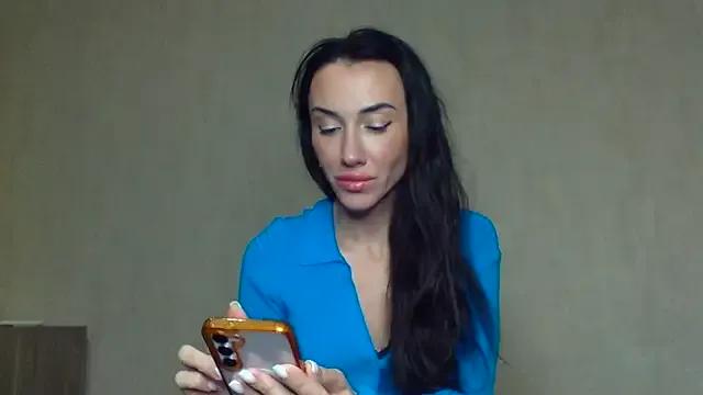 Sexy Zariveth wants you to fuck her body now Zariveth from StripChat